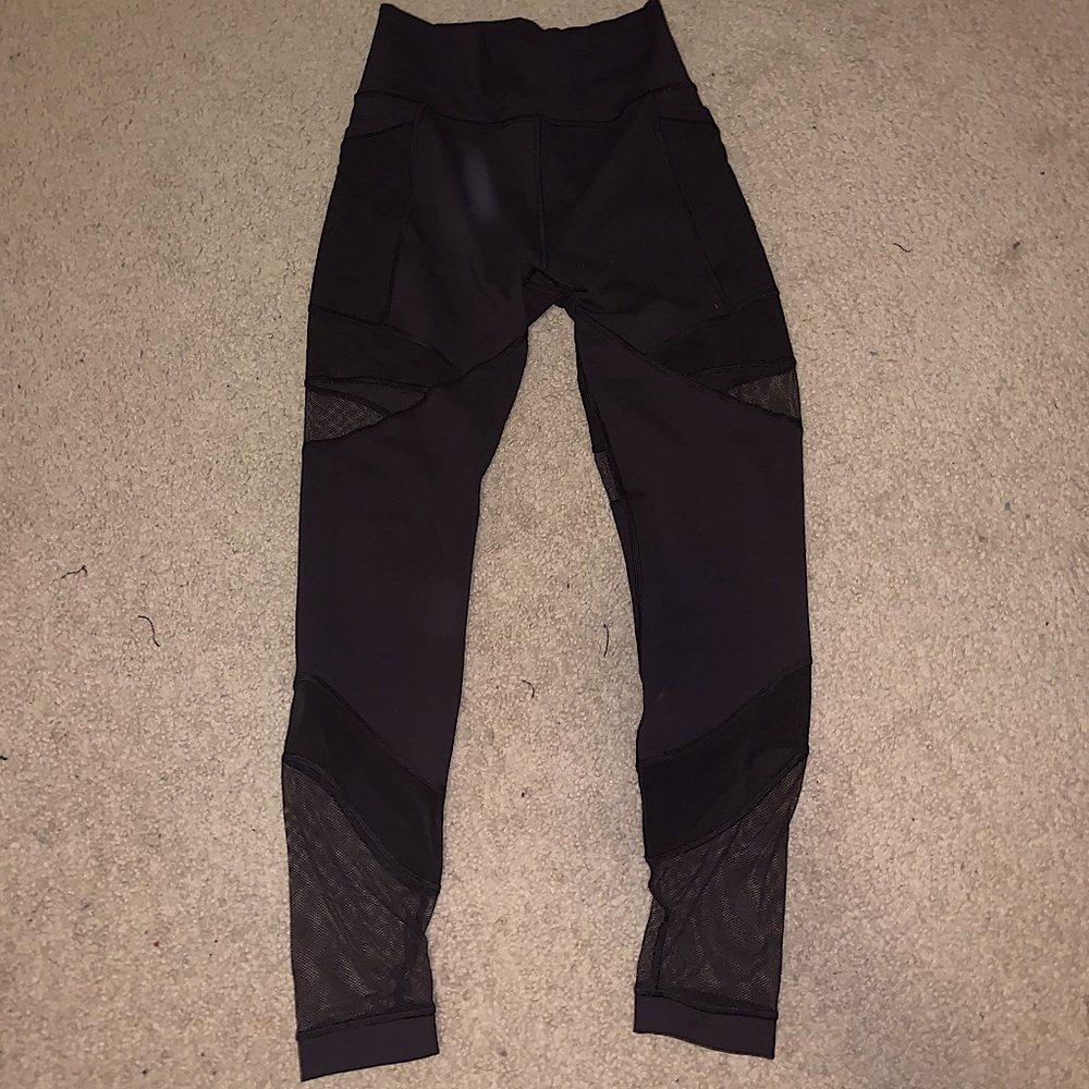 lululemon leggings!